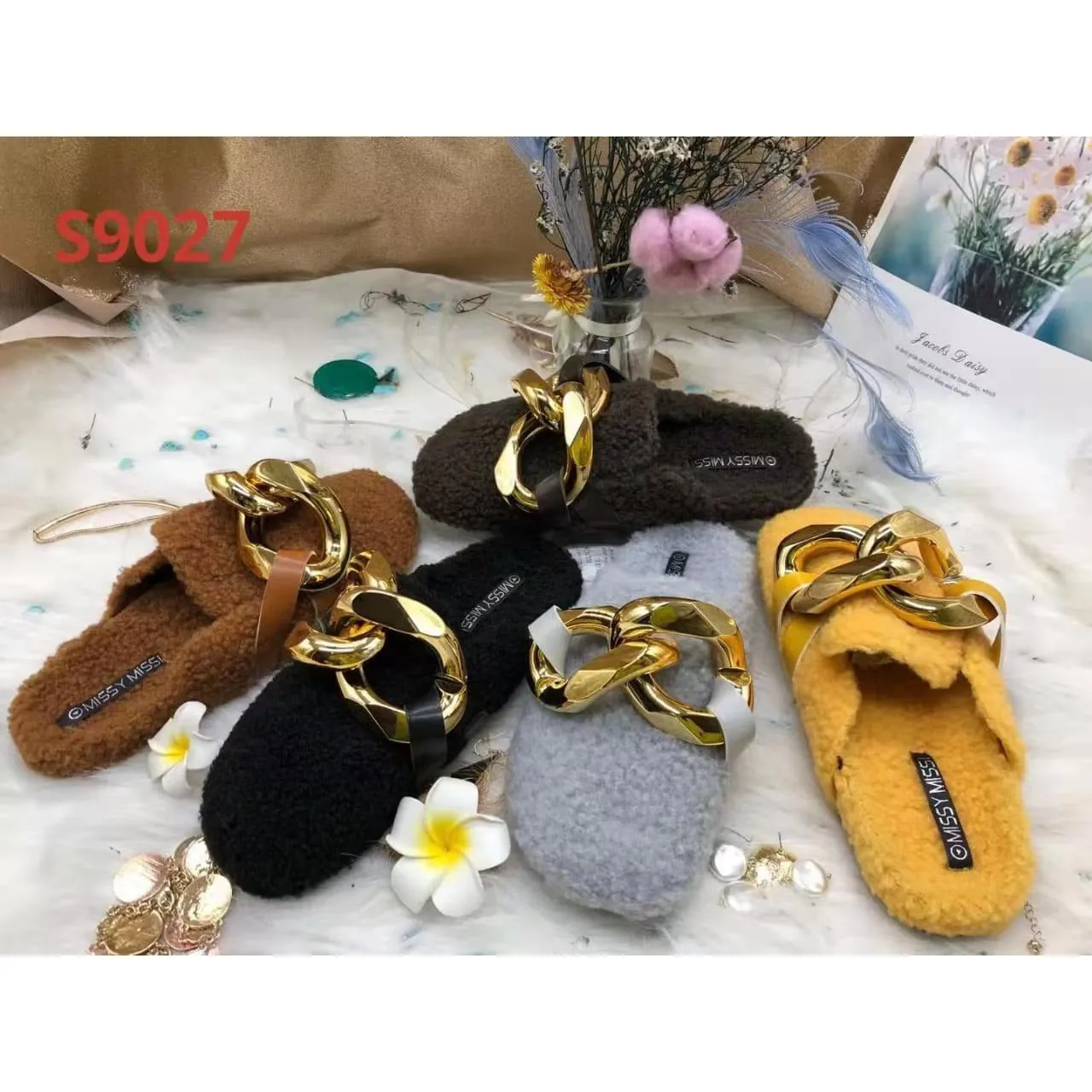 Fur Solid Color Flat Sandals