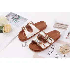 Thick Sole Fashionable Slide Sandals